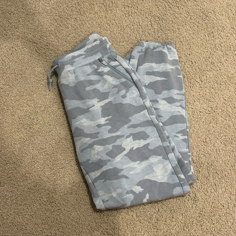 Athleta Girl Heather Blue Camo Warmup Jogger